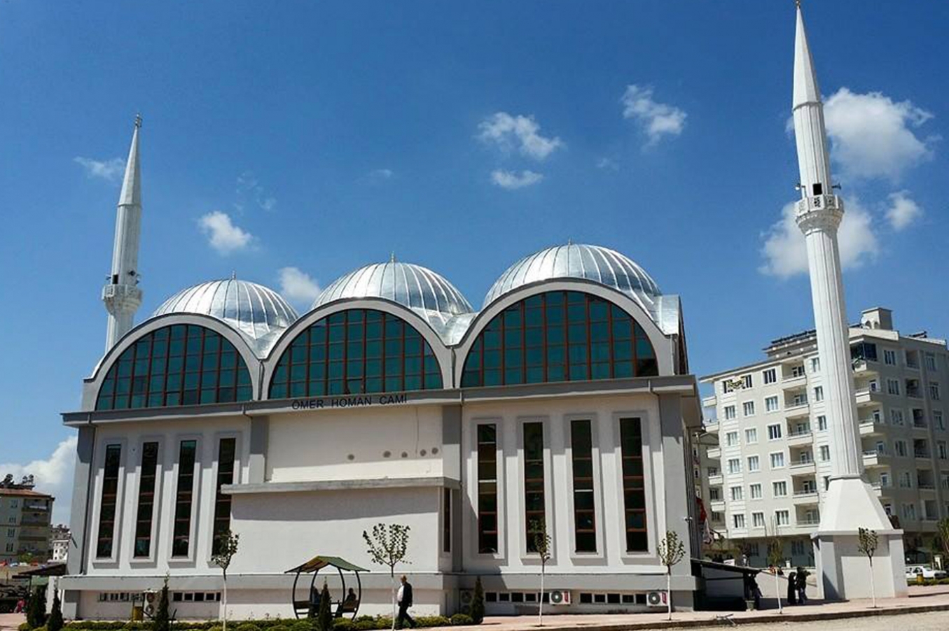 Gaziantepli hayırseverin yaptırdığı Cami ibadete açıldı